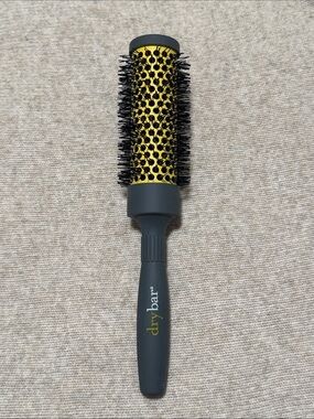 Drybar Yellow and Black Round Vent Ceramic Brush for Styling and Volume